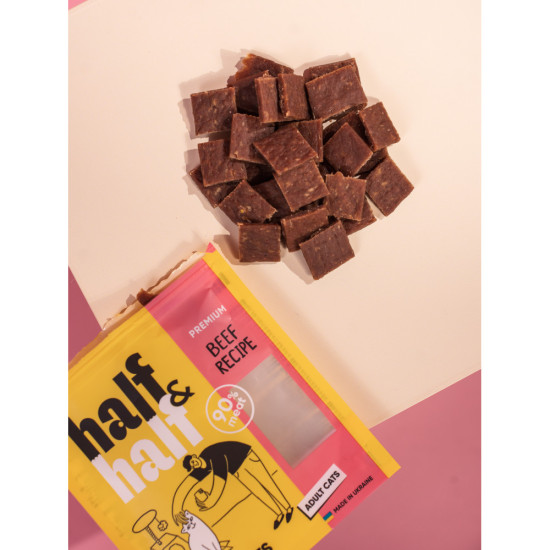 Ласощі HalfHalf м ясні шматочки для котів, з яловичиною 50 г