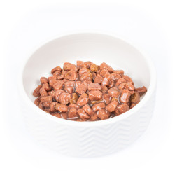 Вологий корм для кішок Brit Premium з ягням для стерилізованих 100 г (8595602548446)