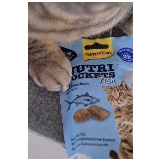 Ласощі для котів GimCat Nutri Pockets Fish Тунець 60 г (4002064419633)